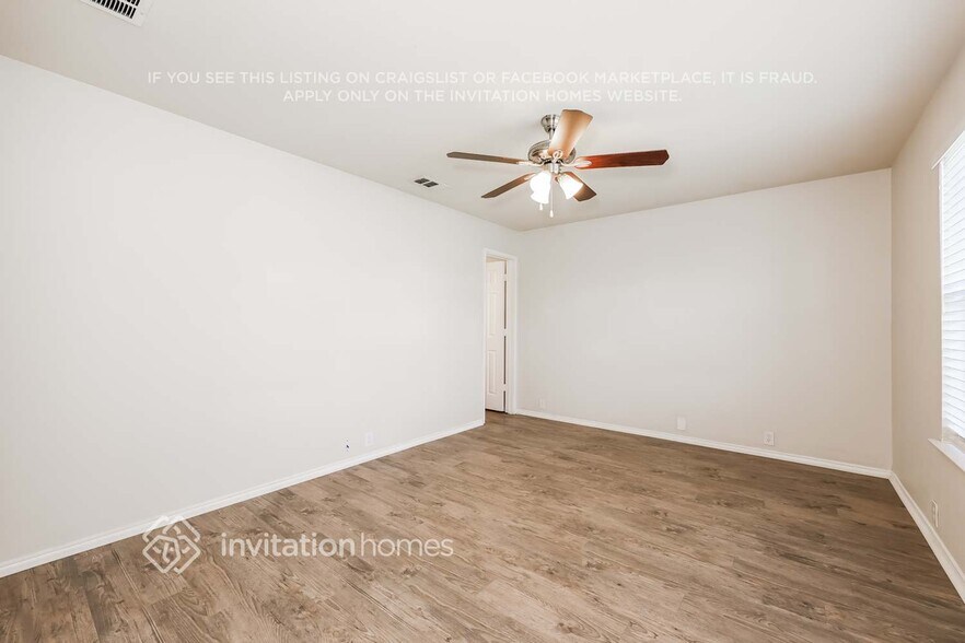 Building Photo - 1805 White Feather Ln
