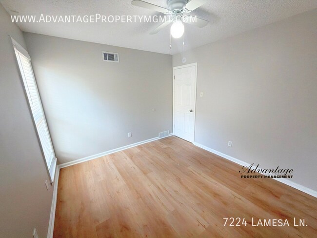 Building Photo - 7224 Lamesa Ln