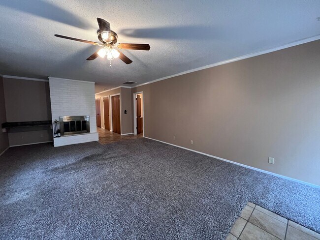 Building Photo - 5629 S Harvard Ct
