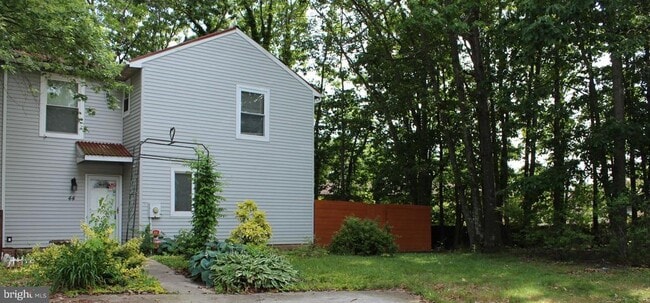 Building Photo - 44 Edinshire Rd