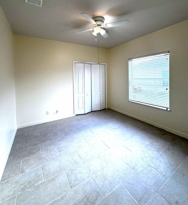 Building Photo - 6025 NW Wolverine Rd