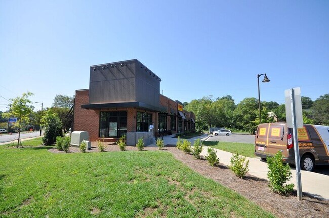 Building Photo - 2708 Dilworth Heights Ln