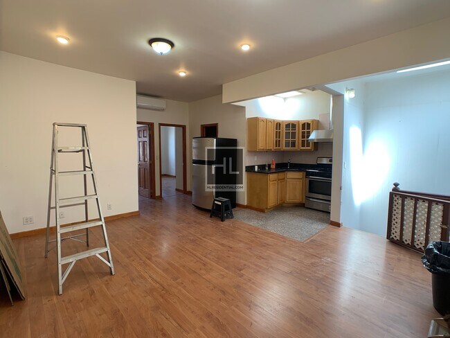 Building Photo - 74 STREET