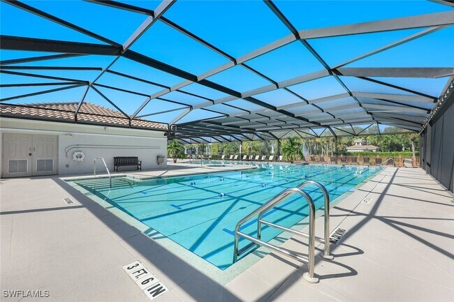 Building Photo - 6812 Satinleaf Rd S