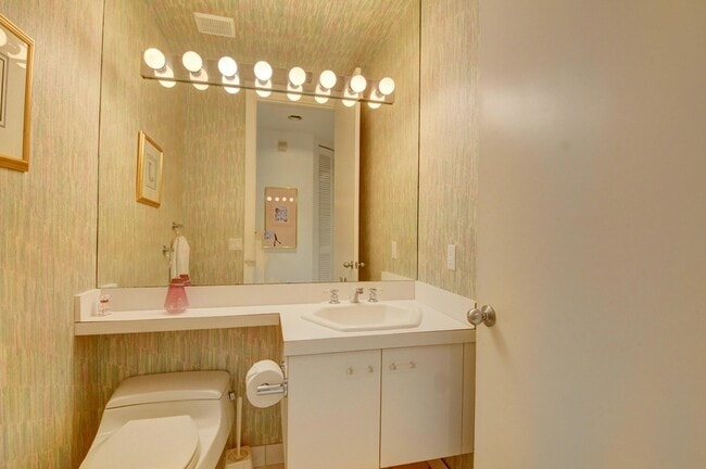 Building Photo - 5801 NW 24th Ave