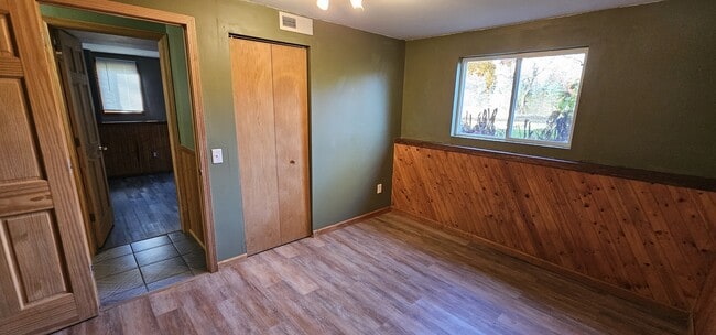 Building Photo - 2020 Crosstown Blvd NE