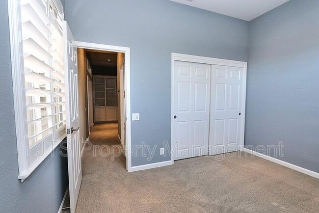Building Photo - 4107 Ironwood Dr