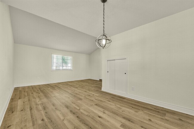 Building Photo - 3727 Thursa Ln