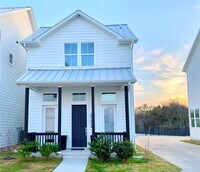 Building Photo - 4505 Grassland Dr