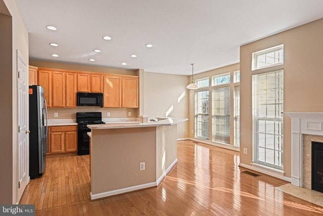 Building Photo - 22047 Chelsy Paige Square