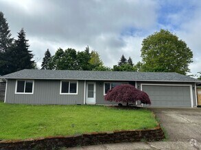Building Photo - Three Bedroom Home in North Salem with New...