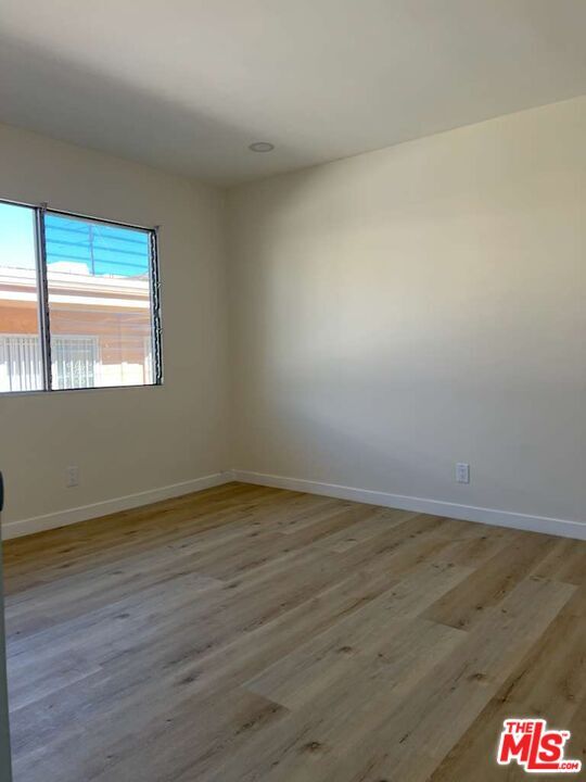 Building Photo - 432 S Sherbourne Dr