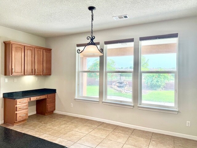 Building Photo - 15 Los Miradores Dr NE