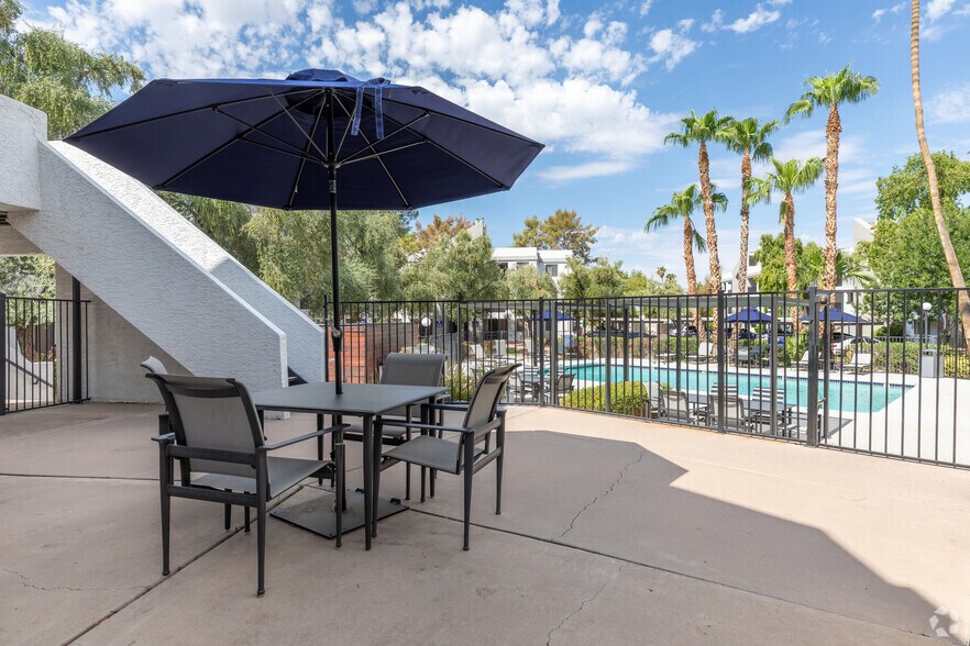 Pool - Rise at the Northern
