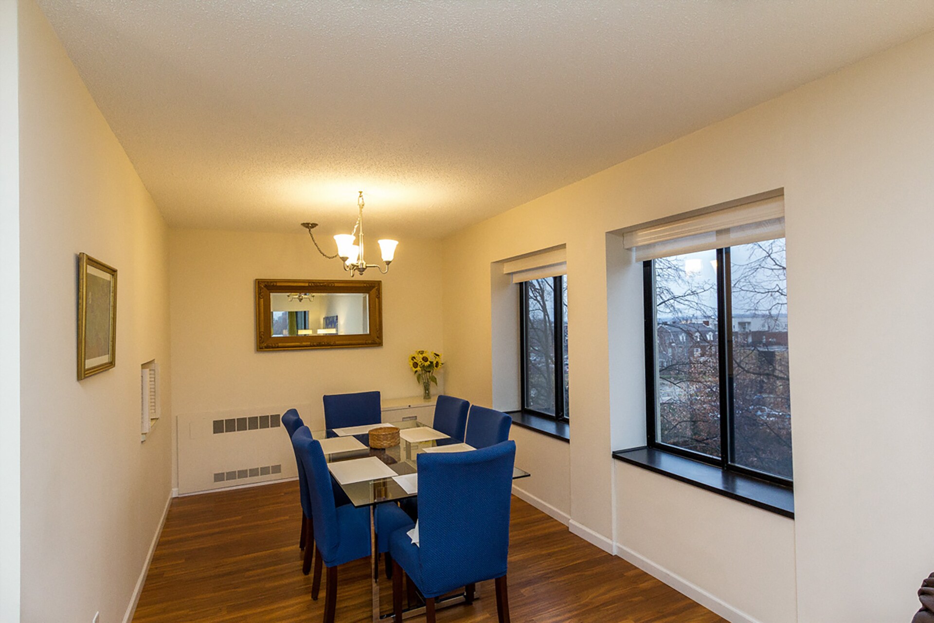Dining Room - 207 5th Ave SW #308