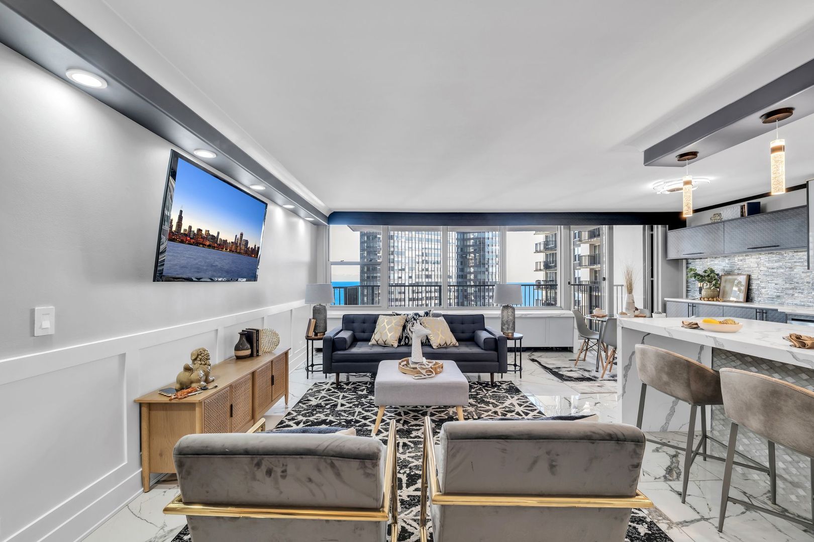 Building Photo - 400 E Randolph St