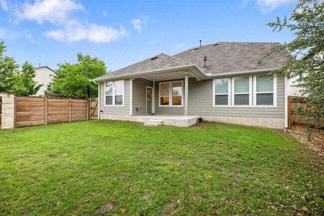 Building Photo - 2604 Acoma Ln