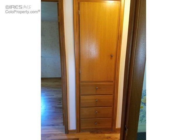 Building Photo - Fantastic Brick Ranch w/ 3 bedrooms and a Huge 2 Car Garage!