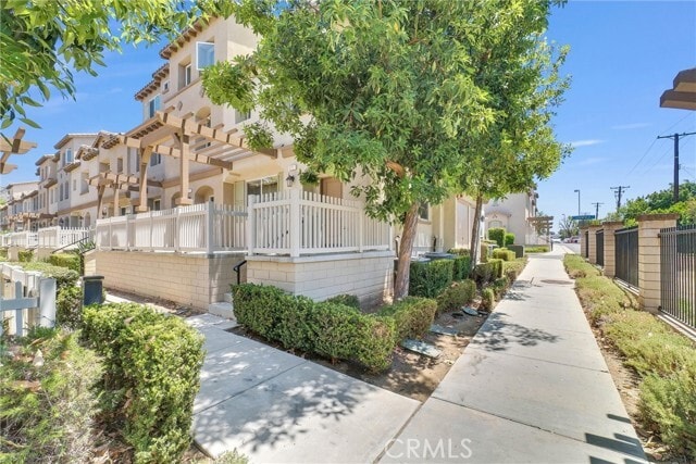 Building Photo - 311 N Edenfield Ave