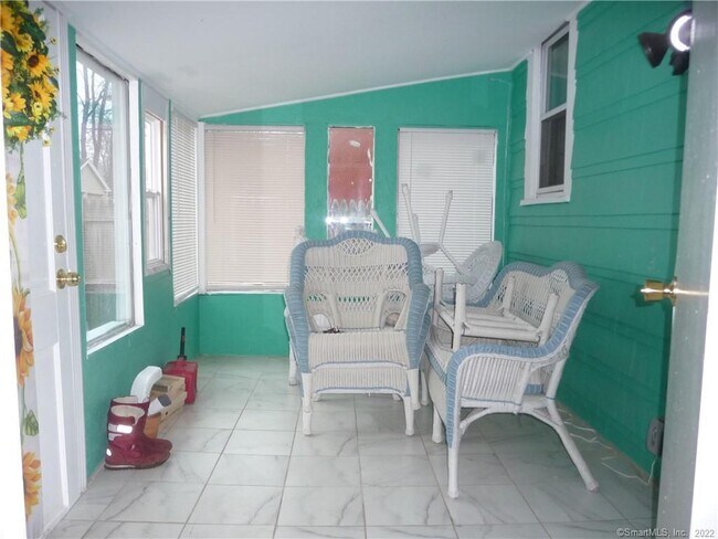 Building Photo - 1 Eastview St