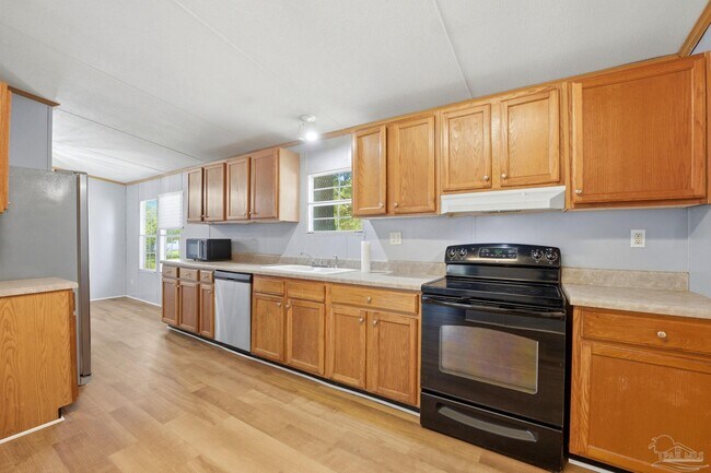 Building Photo - 1709 Woodchuck Ave