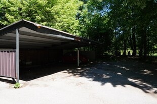 Building Photo - 18681 West Spring Lake Road