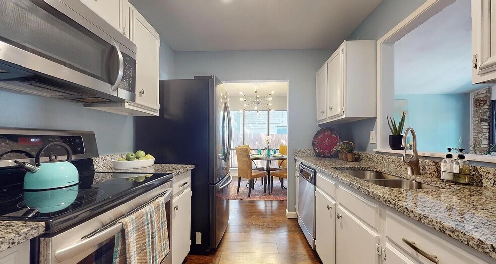 Building Photo - 12235 San Miguel