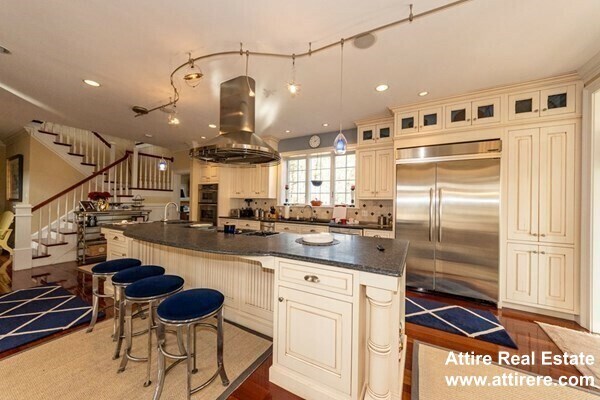 Building Photo - 234 Meadow Neck Rd