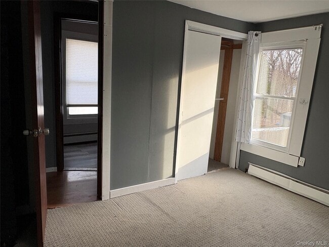 Building Photo - 10 Glenwood Ave