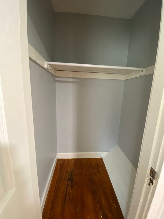 Building Photo - 46 Angell St