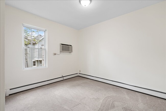 Building Photo - 1 Rosary Way