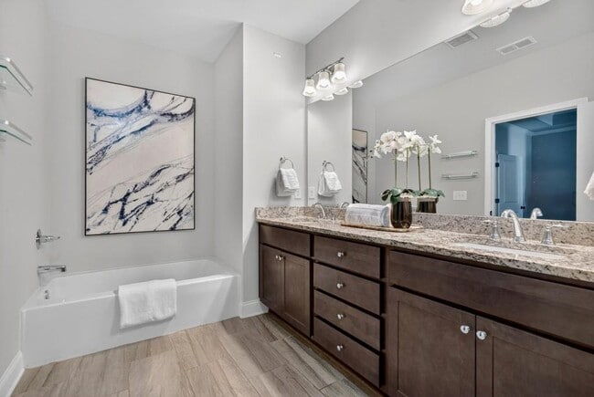 Building Photo - 1104 Bakary Ct