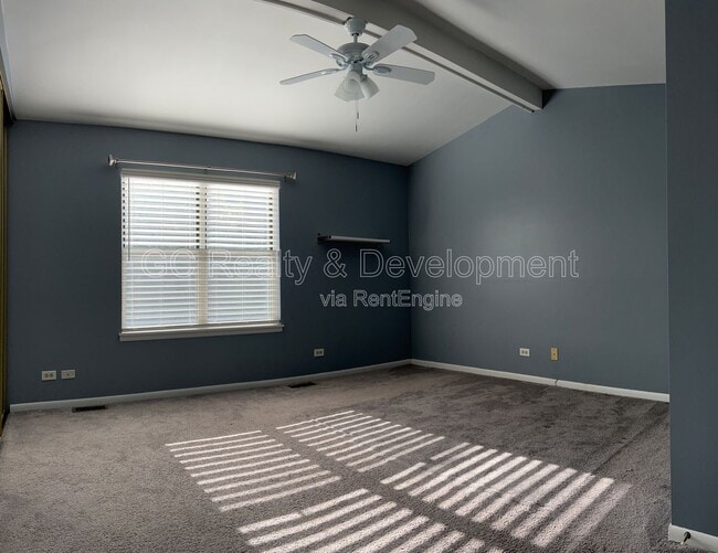 Building Photo - 45 White Pine Dr