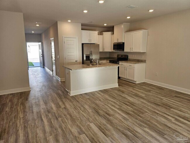 Building Photo - 1403 Maritime Dr