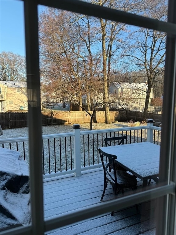 Building Photo - 14 Elizabeth Rd