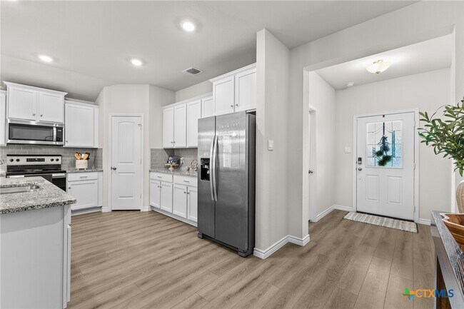 Building Photo - 4318 Allison Dr
