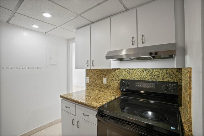 Building Photo - 18100 Atlantic Blvd