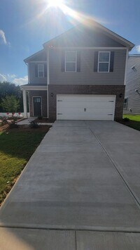 Building Photo - Brand New Community Hamilton Woods in Stee...
