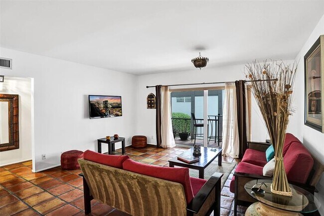 Building Photo - 1212 SE 2nd Ct