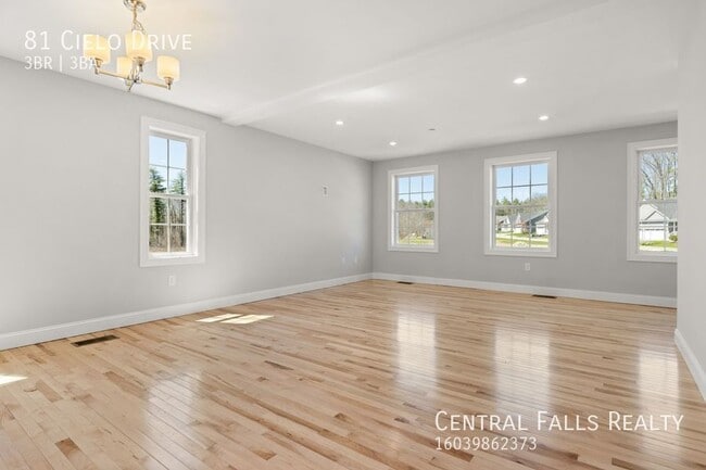 Building Photo - 81 Cielo Dr