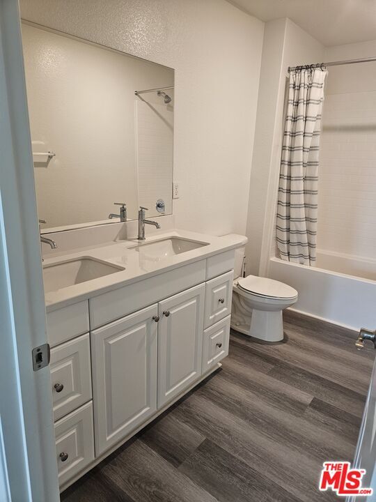 Building Photo - 1671 Yarrow Pl