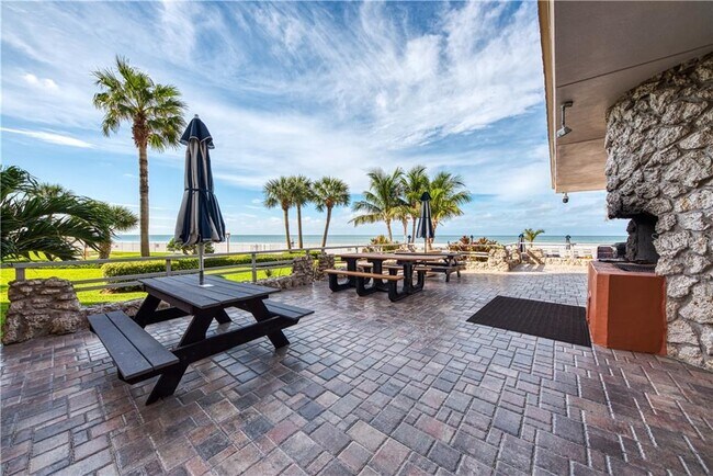 Building Photo - 17900 Gulf Blvd