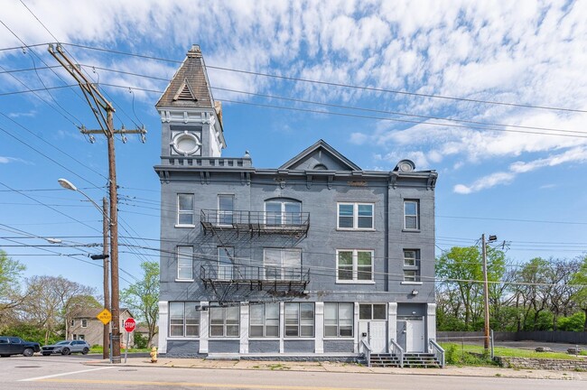 Building Photo - 1206 Chapel St