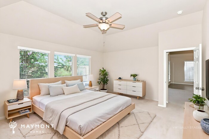 Building Photo - 10910 Brighton Gardens Dr