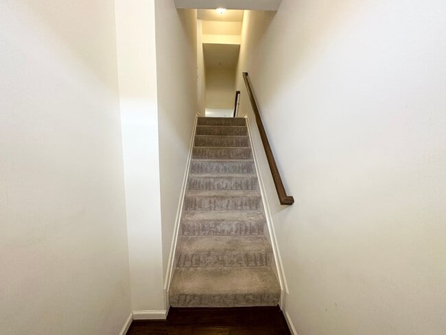 Building Photo - TOWNHOME AVAILABLE IN BALTIMORE CITY