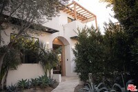 Building Photo - 6546 Colgate Ave