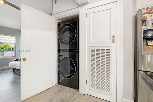 Building Photo - 1620 SW 19th St