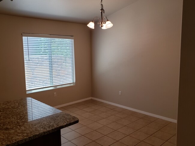 Building Photo - 2541 Prado Del Sol Ave