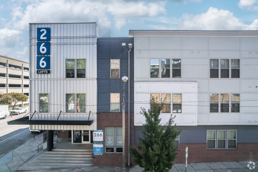 Primary Photo - 266 Lofts