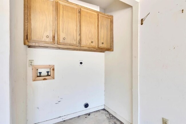 Building Photo - 1207 Gingerlily Cove